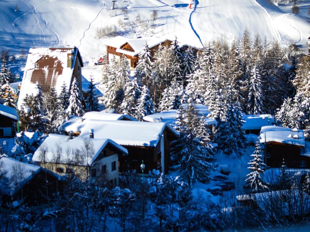 Hotel Turan Les Deux Alpes Exterior foto