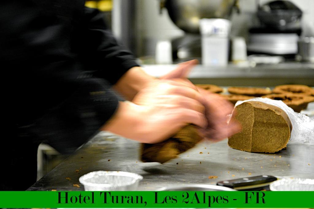 Hotel Turan Les Deux Alpes Exterior foto