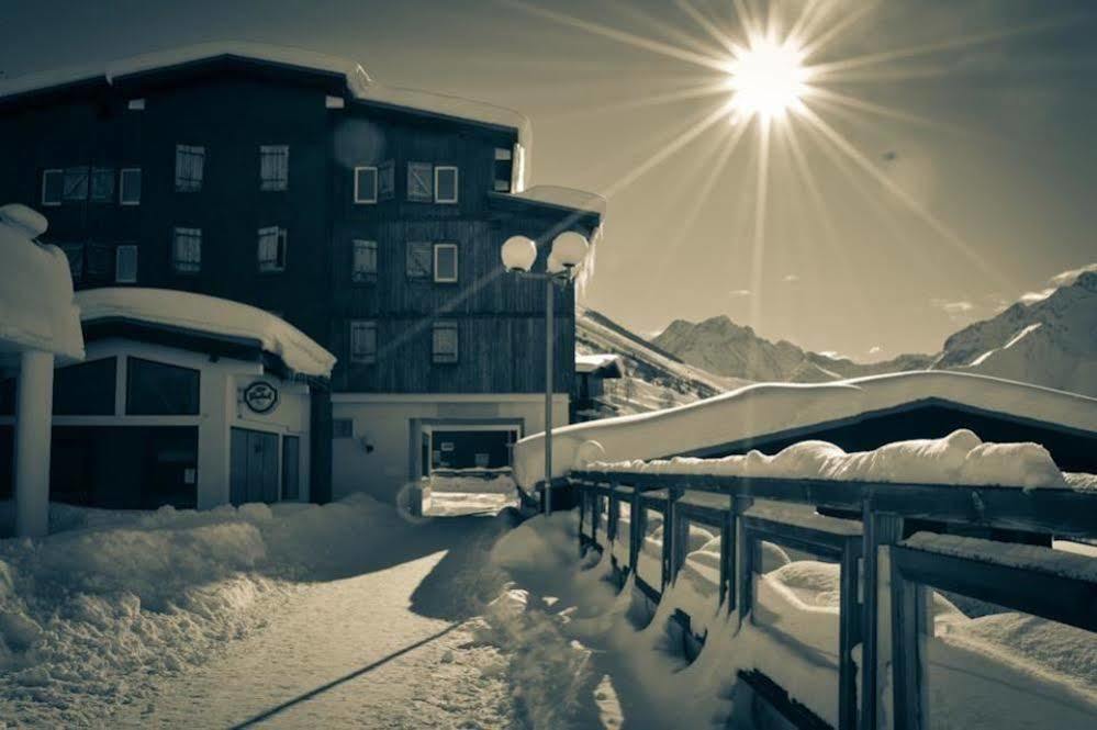 Hotel Turan Les Deux Alpes Exterior foto